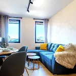 Skycloud Cozy Modern 1 Min To Gondola Lägenhet *